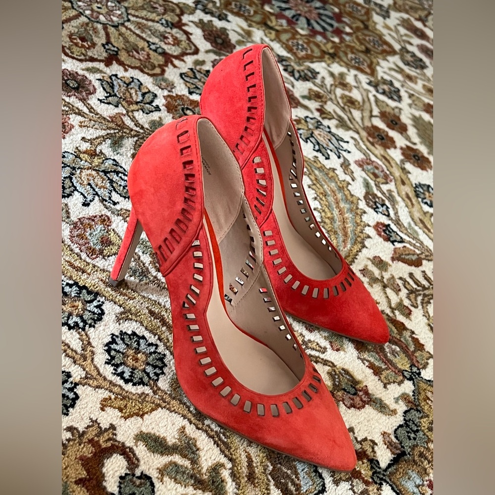 Le Château Coral Classic Heel – 100% Suede Leather - Picture 6 of 11